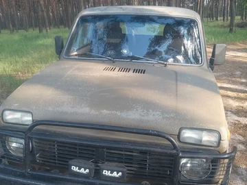 Авто ВАЗ 21213 1990 № 8835654