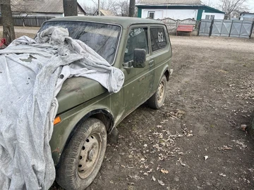 Авто ВАЗ 21214 2003 № 8835894