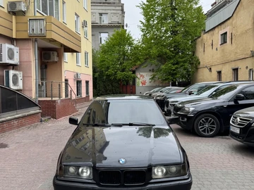 Авто BMW 3 Серия 1992 № 8835988