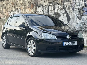 Авто Volkswagen Golf 2005 № 8835998
