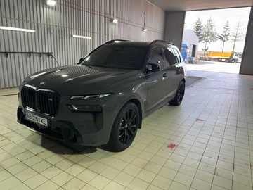 Авто BMW X7 2024 № 8836006