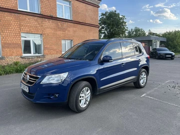 Авто Volkswagen Tiguan 2011 № 8836036