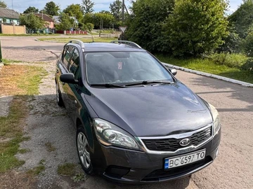 Авто KIA Cee X27 D 2009 № 8836151