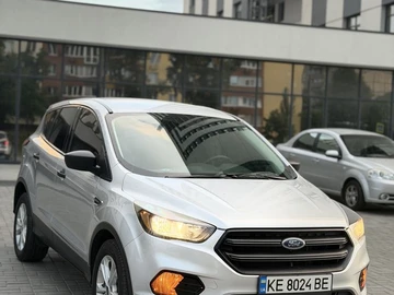Авто Ford Escape 2018 № 8836234