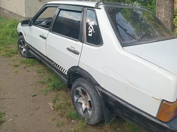 Авто ВАЗ 21099 1998 № 8836293