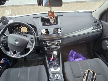 Авто Renault Megane 2014 № 8836329