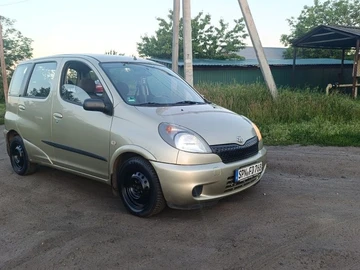 Авто Toyota Avensis Verso 2006 № 8836372