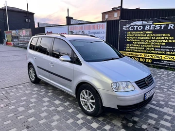 Авто Volkswagen Touran 2003 № 8836396
