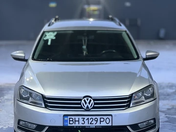 Авто Volkswagen Passat Variant 2013 № 8836503