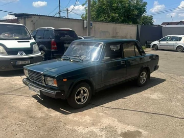Авто ВАЗ 2107 2004 № 8836643