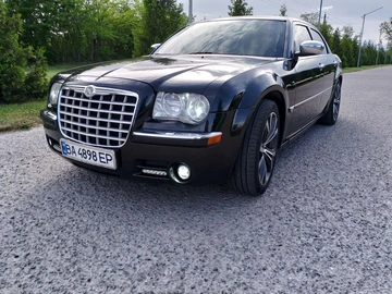 Авто Chrysler 300C 2005 № 8836771