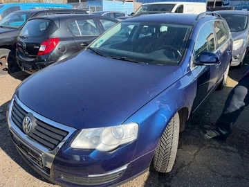Авто Volkswagen Passat Variant 2007 № 8836787