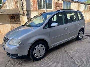 Авто Volkswagen Touran 2004 № 8836821