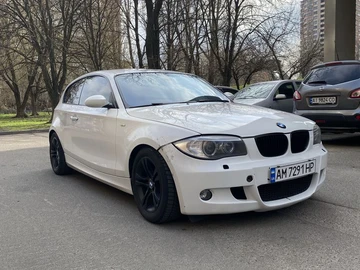 Авто BMW 1 Серия 2007 № 8836960