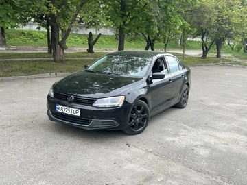 Авто Volkswagen Jetta 2012 № 8837100