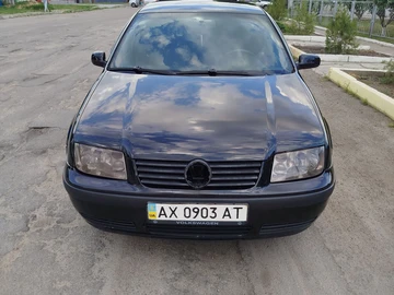 Авто Volkswagen Bora 2004 № 8837264