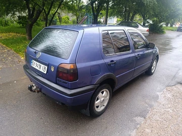 Авто Volkswagen Golf 1998 № 8837271