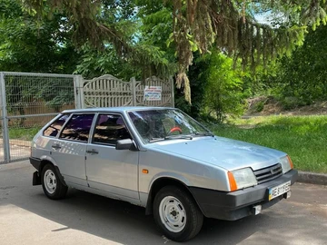 Авто ВАЗ 2109 2004 № 8837272