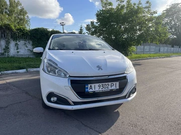 Авто Peugeot 208 2018 № 8837365