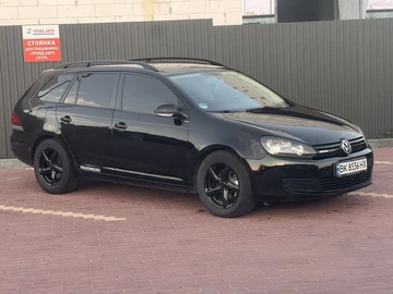 Авто Volkswagen Golf 2010 № 8837489