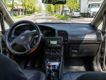 Авто Opel Zafira 2000 № 8837505