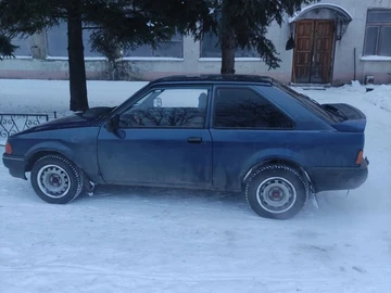 Авто Ford Escort 1986 № 8837535