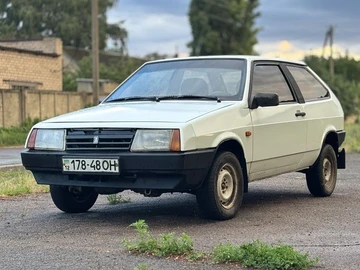 Авто ВАЗ 2108 1989 № 8837646