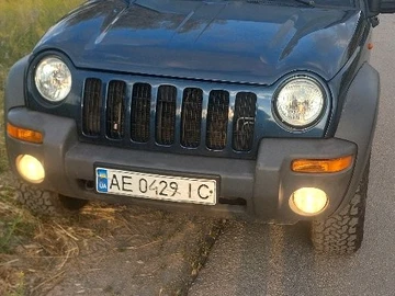 Авто Jeep Liberty 2003 № 8837691