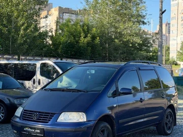 Авто Volkswagen Sharan 2003 № 8837723