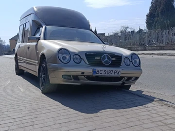 Авто Mercedes 220 1998 № 8837852