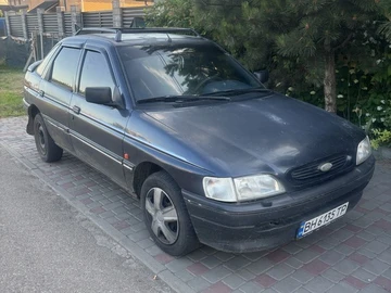 Авто Ford Escort 1994 № 8837901