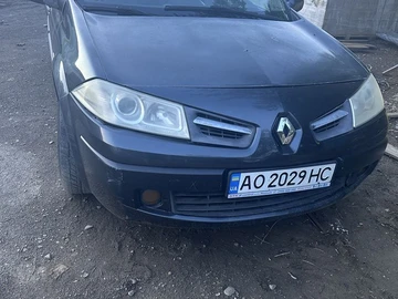 Авто Renault 4 2008 № 8837953