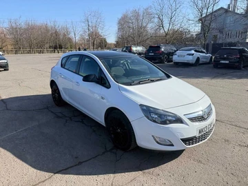 Авто Opel Astra 2013 № 8837978