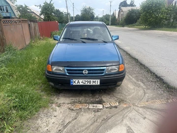 Авто Opel Astra 1993 № 8838276