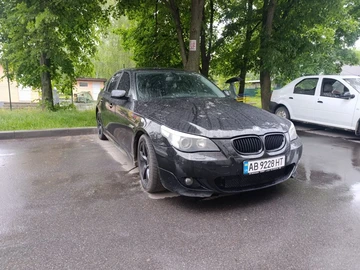 Авто BMW 5 Серия 2004 № 8838288