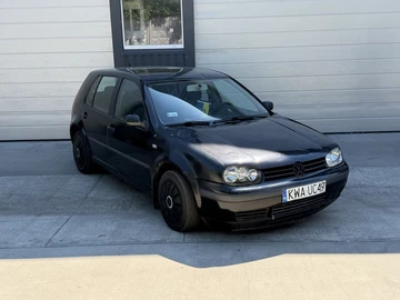 Авто Volkswagen Golf 2001 № 8838363