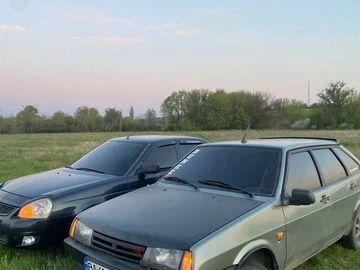 Авто ВАЗ 2109 1998 № 8838507