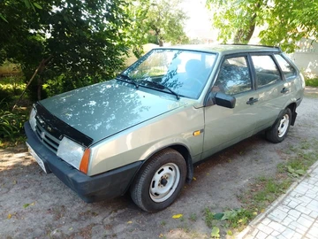 Авто ВАЗ 2109 1995 № 8838547