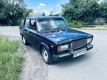 Авто ВАЗ 2107 1998 № 8838564