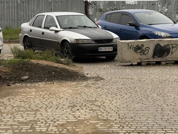 Авто Opel Vectra 1999 № 8838658