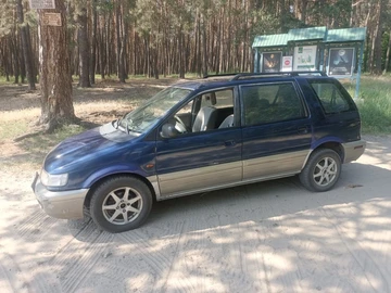 Авто Mitsubishi Space Wagon 1997 № 8838811
