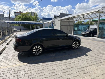 Авто Volkswagen Jetta 2013 № 8838865