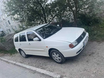 Авто Volkswagen Polo 1998 № 8838877
