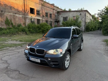 Авто BMW X5 2011 № 8838878