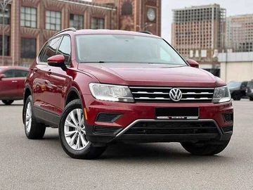 Авто Volkswagen Tiguan 2018 № 8838977