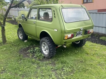 Авто ВАЗ 2121 1978 № 8839015
