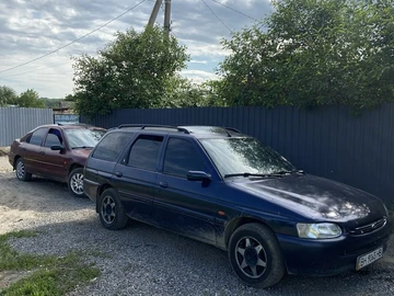 Авто Ford Escort 1996 № 8839038