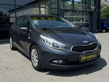 Авто KIA Cee X27 D 2013 № 8839081