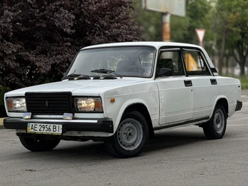 Авто ВАЗ 2107 2004 № 8839228
