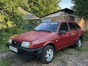 Авто ВАЗ 2109 1992 № 8839230
